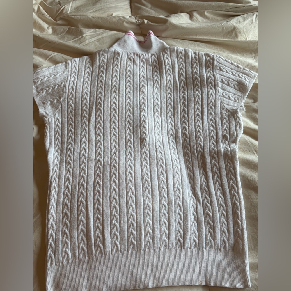 NWOT! Lilly Pulitzer White Cable Knit Top with Pink Label - Picture 4 of 5